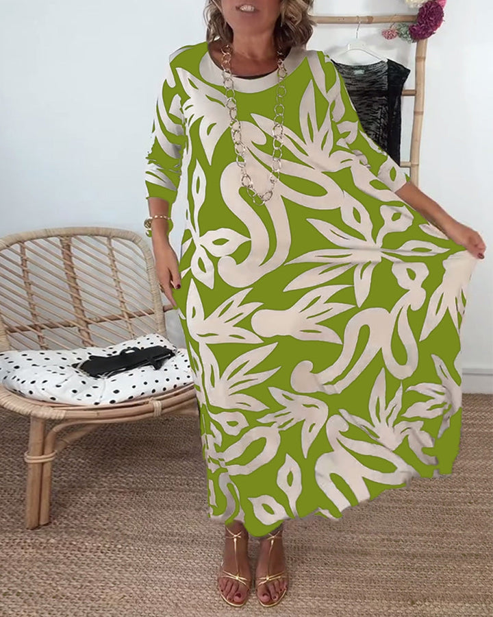 Élégance Amandine™ – Printed round neck dress with long sleeves