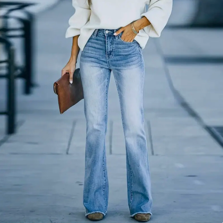 Birgitta™ Flared-Jeans