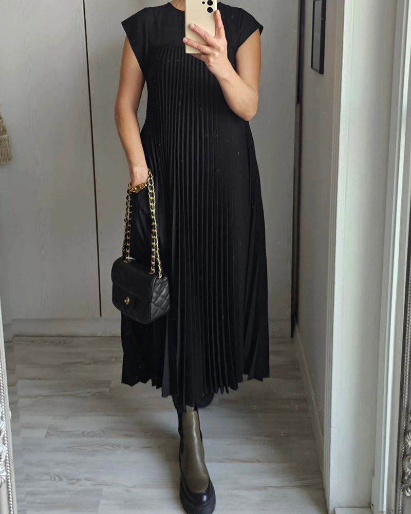 Valeria  – Pleated Dress