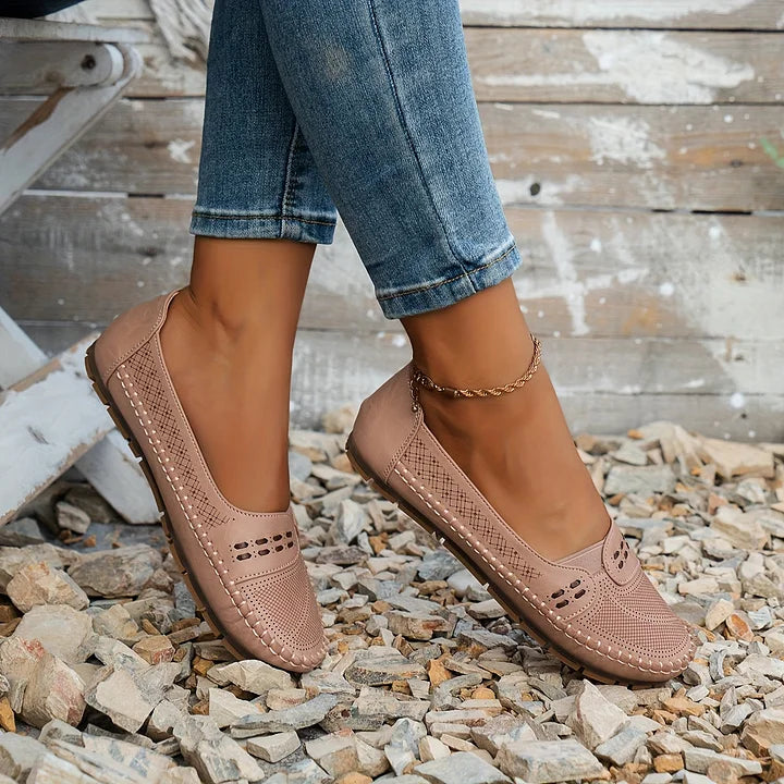 Gerdien™ | Women’s Flat Orthopedic Shoes