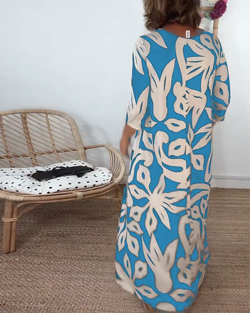 Élégance Amandine™ – Printed round neck dress with long sleeves