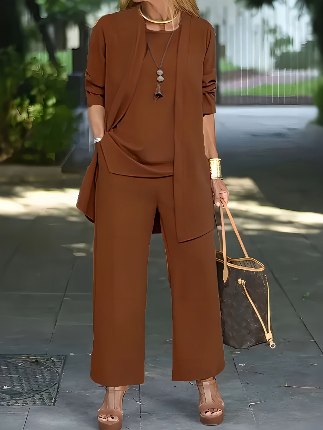 Layla™ – Chic and Stylish Three-Piece Set