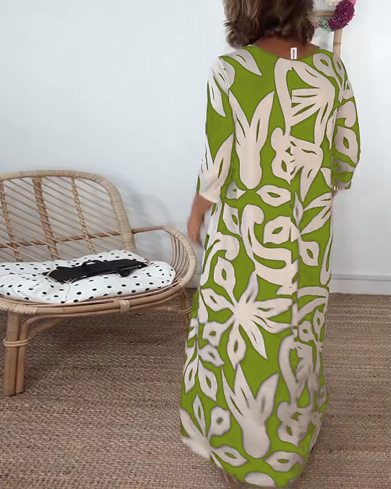 Élégance Amandine™ – Printed round neck dress with long sleeves