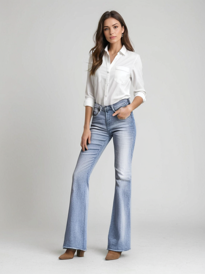 Birgitta™ Flared-Jeans