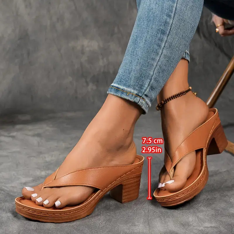 ASCEND™ Orthopedic Heeled Sandals