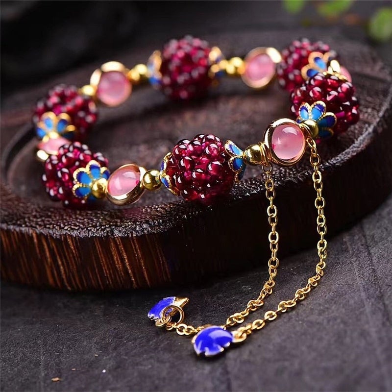 Berry™ | Stone Bracelet with Charms