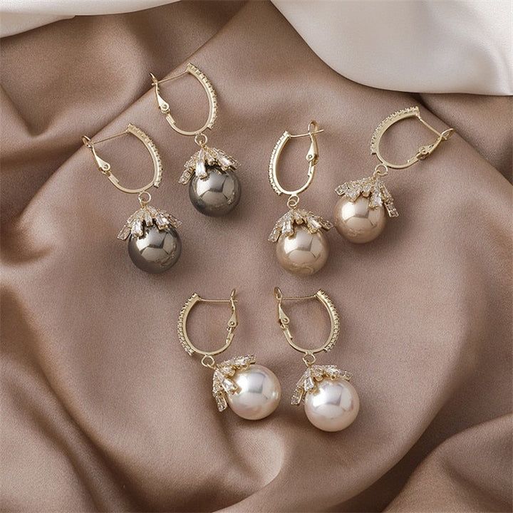 Lucy™ | Malia Drop Earrings with Pearl