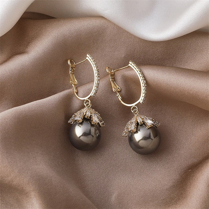 Lucy™ | Malia Drop Earrings with Pearl