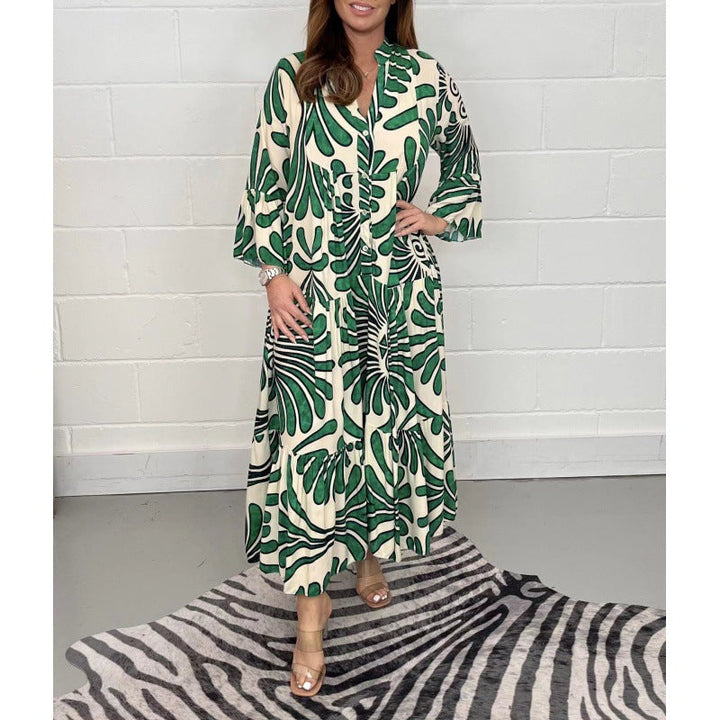 Noémie Elegance™ – Loose-fitting nature print dress in flowing viscose