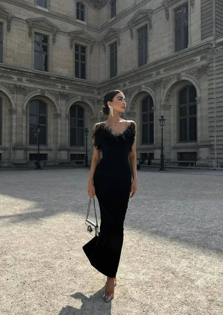 Amy | Luxurious Feather Dress