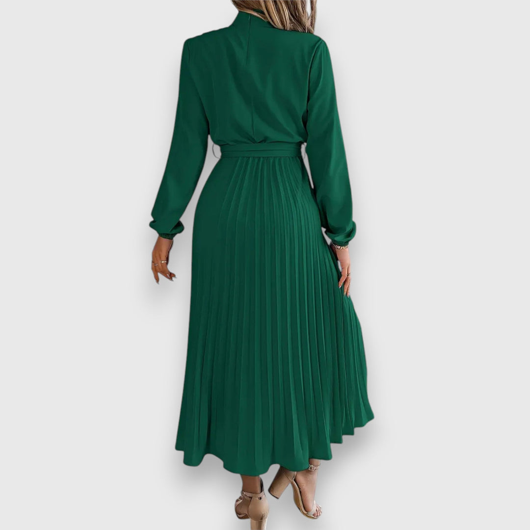 Stacey™ – A Wardrobe Essential Midi Dress