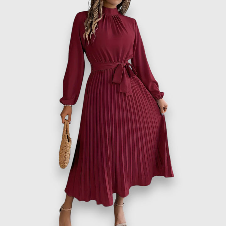 Stacey™ – A Wardrobe Essential Midi Dress