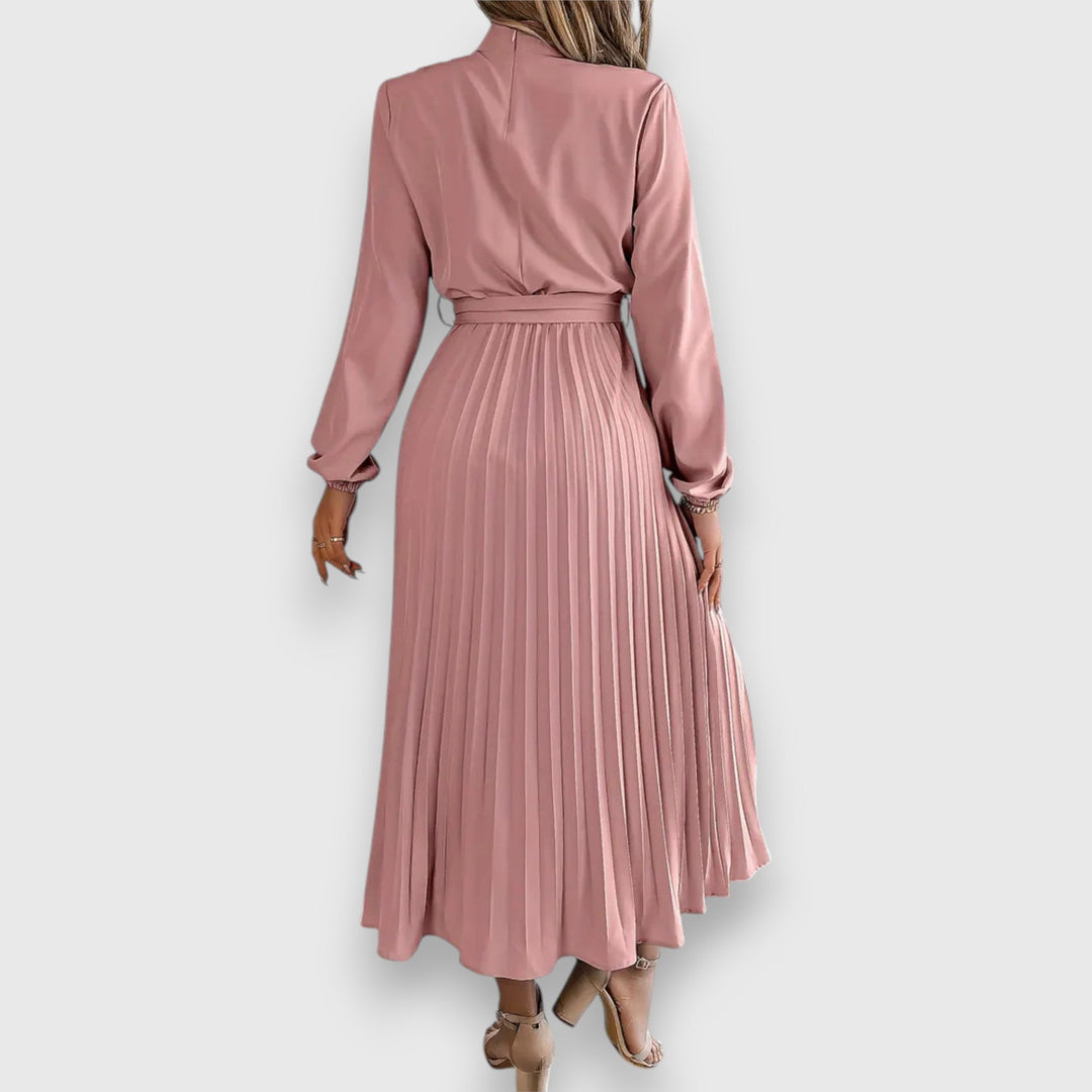 Stacey™ – A Wardrobe Essential Midi Dress
