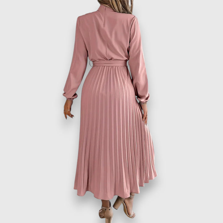Stacey™ – A Wardrobe Essential Midi Dress
